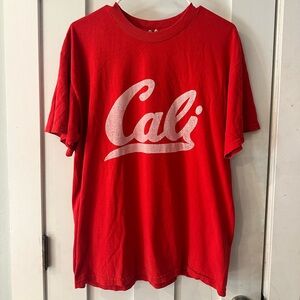 Vintage Cali tshirt 
Size xl